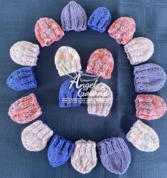 Knitted beanies in various colours